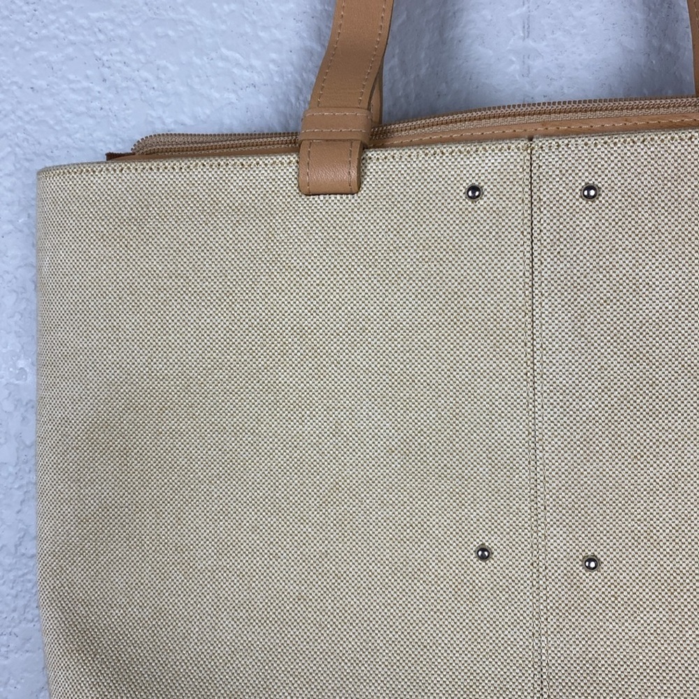 carla mancini neutral shoulder bag - Picture 4 of 7